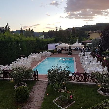 Case Vacanza Fiocchi Arrone Extérieur photo